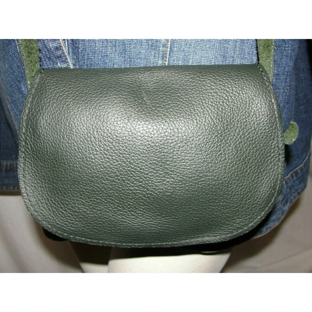 Green Pebbled Leather Celtic Knot Medallion Crossbody Saddle Shoulder Bag Small